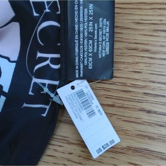 VICTORIA'S SECRET BOMBSHELL SIGNATURE SCARF - Picture 4 of 5